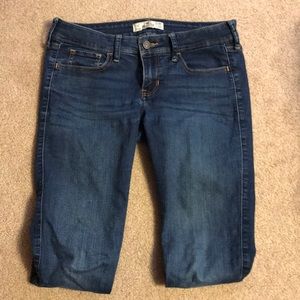 Dark wash skinny jean
